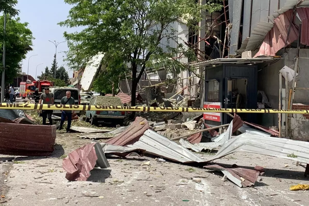 Gaziantep'te fabrikada buhar kazanı patladı! Yaralılar var