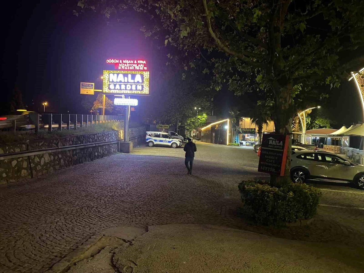 Düğün Salonunda Disco Topu Düşmesi: 3 Yaralı