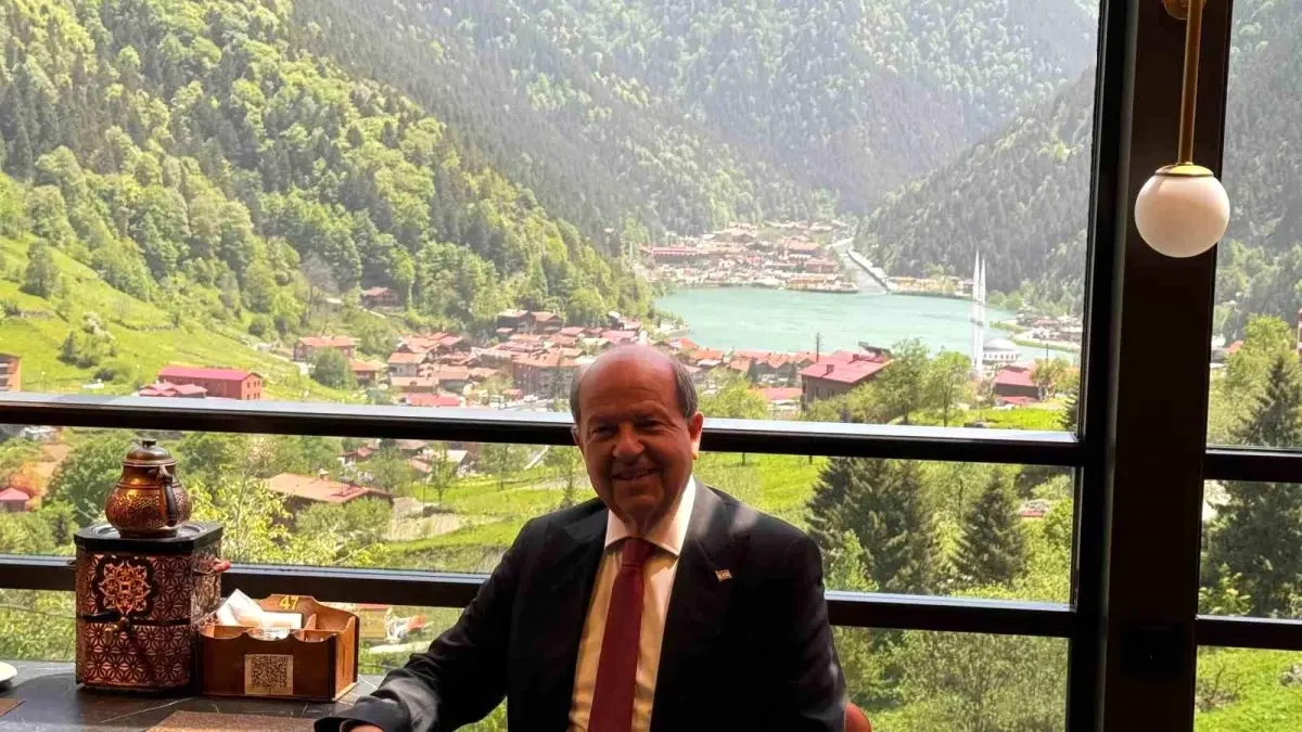 KKTC Cumhurbaşkanı Ersin Tatar, Uzungöl'de vatandaşlarla buluştu