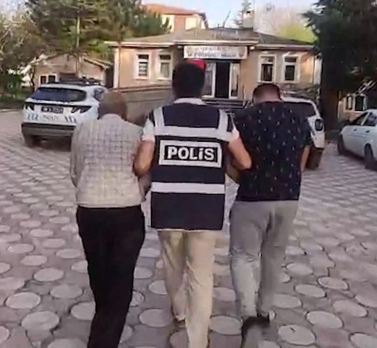 Kayseri'de Köpek Dövüştüren İki Şahıs Gözaltına Alındı