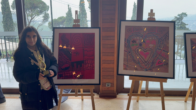 First exhibition by young painter Zeynep Reyyan Gören