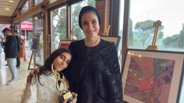 First exhibition by young painter Zeynep Reyyan Gören