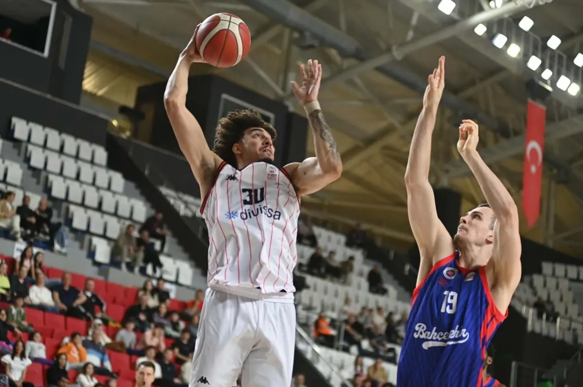 Manisa Basket, Küme Düşme Tehlikesini Aşmak İçin Yalovaspor'u Ağırlıyor