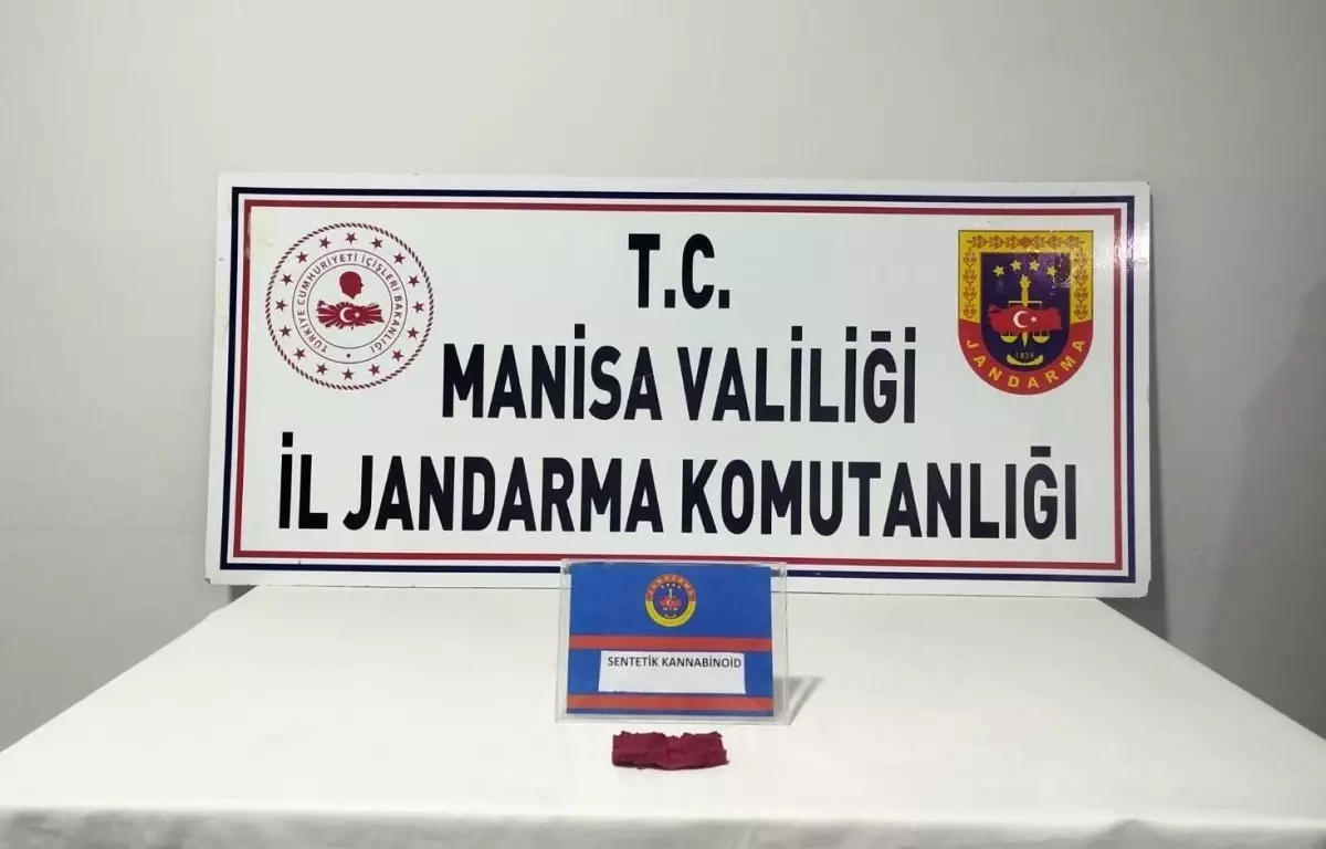 Manisa'da Uyuşturucu Operasyonu: 400 İçimlik Uç Bonzai Ele Geçirildi