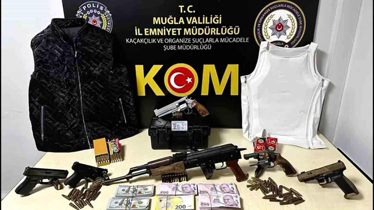 Düzce'de Aranan Şahıs Muğla'da Operasyonla Yakalandı
