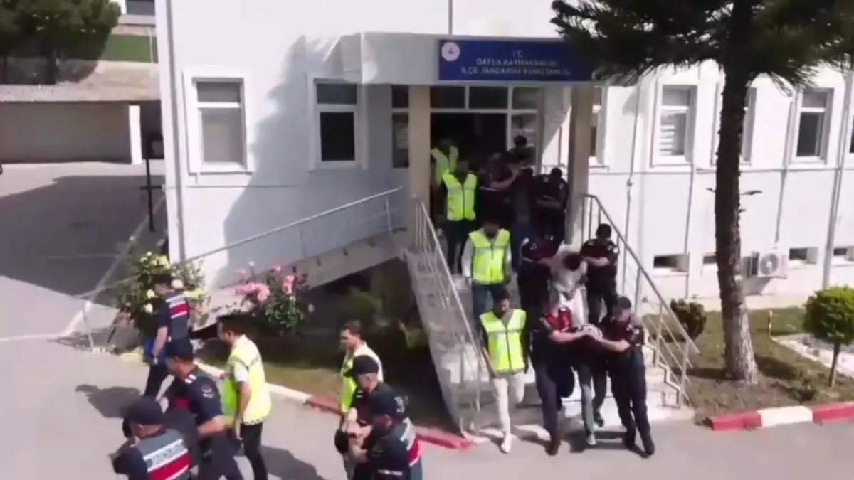 Muğla'da Dolandırıcılık Operasyonu: 12 Tutuklama