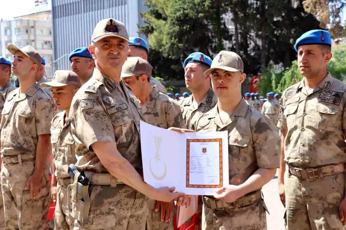 Gaziantep'te Özel İhtiyaçlı Bireyler İçin Temsili Askerlik Töreni Düzenlendi