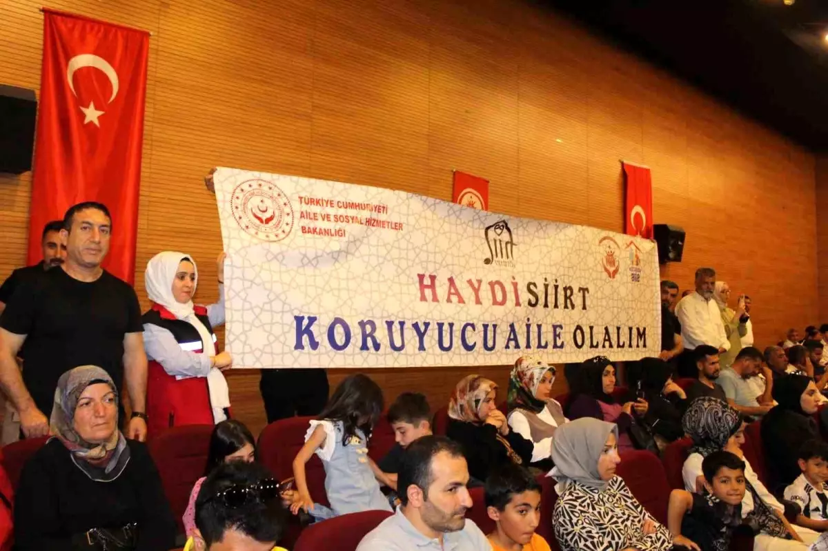 Siirt'te 'Güçlü Aile Güçlü Gelecek' Söyleşisi Düzenlendi