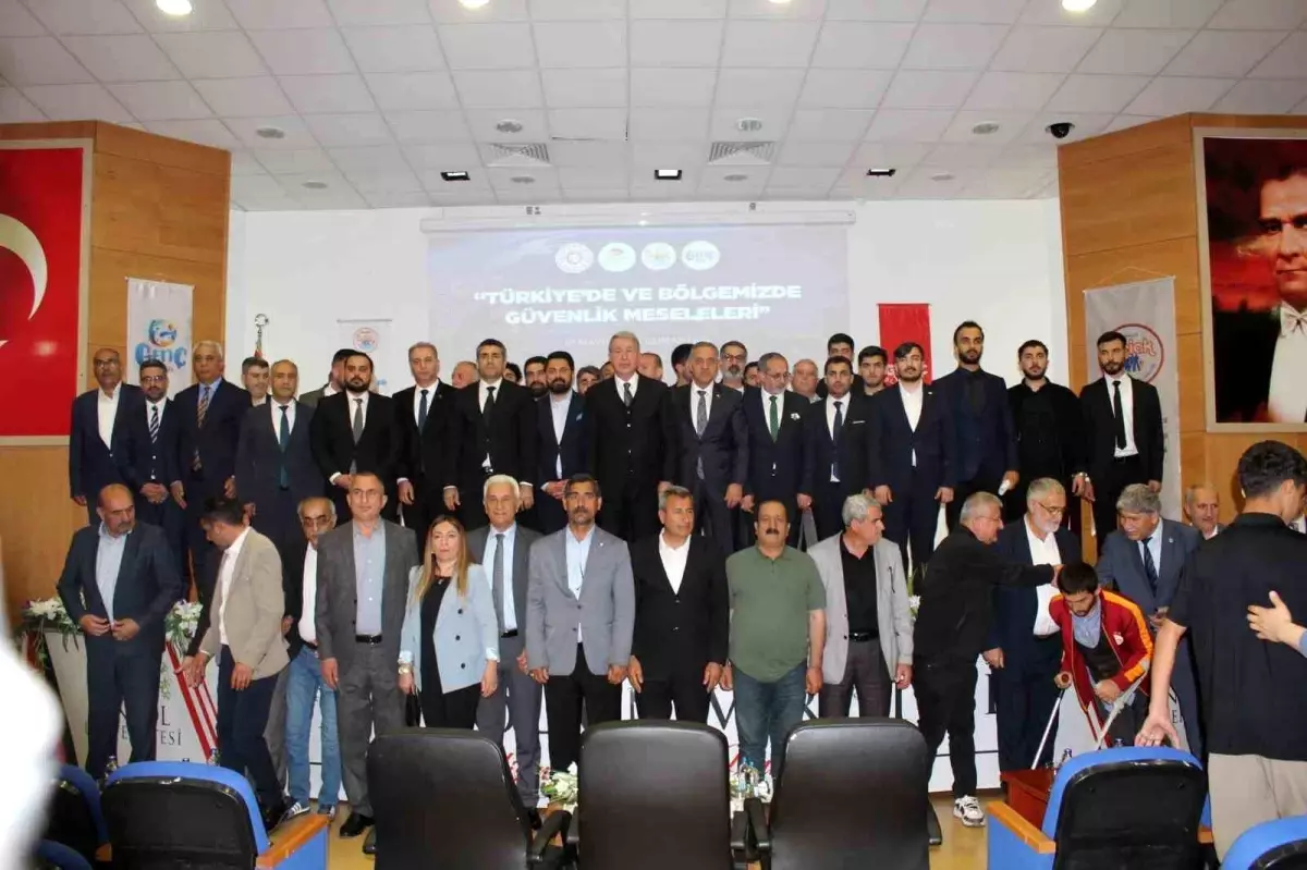 TBMM Milli Savunma Komisyonu Başkanı Akar: 'El birliği, gönül birliği ile terör belasından, milletimizi, 86 milyonu kurtaracağız'