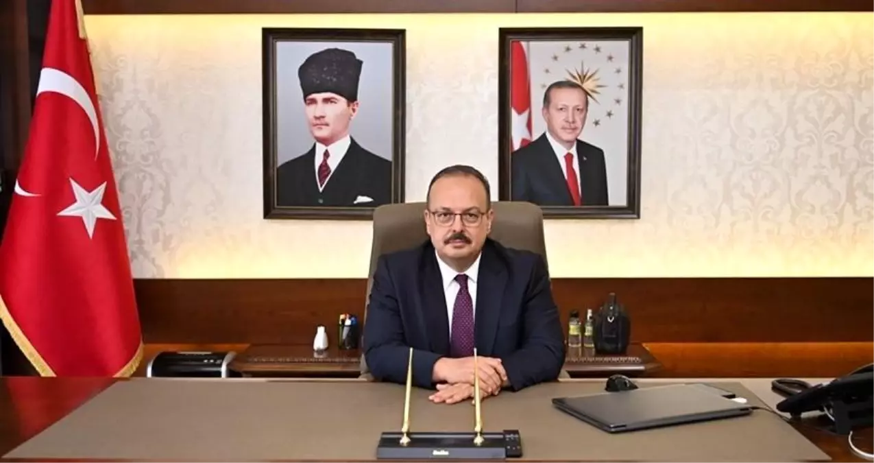 Vali Canbolat'tan 19 Mayıs Mesajı: Gelecek Gençlerin Elinde