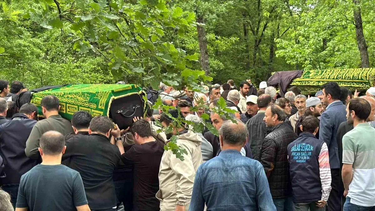 Bartın'da Aile İçi Silahlı Kavga: 3 Kişi Öldü, Cenaze Töreni Yapıldı