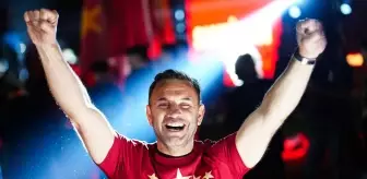 Galatasaray'da Okan Buruk tarihe geçti