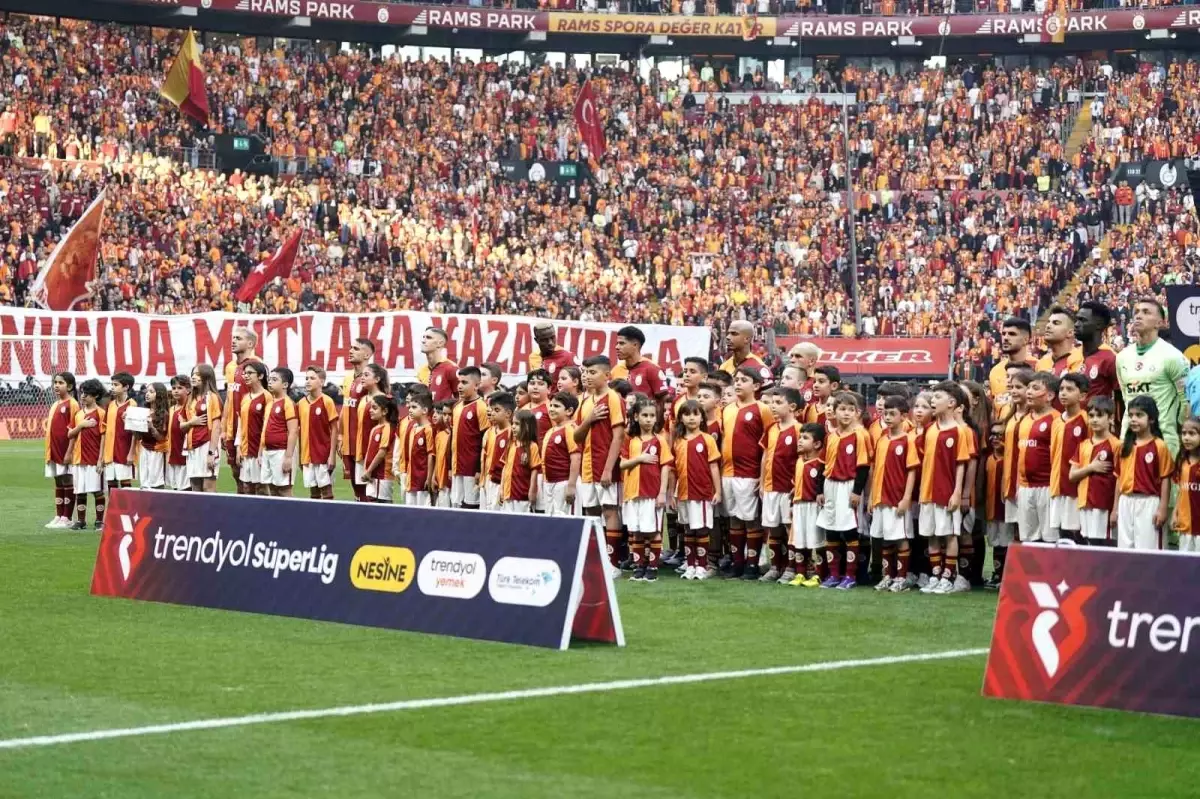 Galatasaray, Kayserispor ile Karşılaşıyor: Osimhen'e Büyük Destek