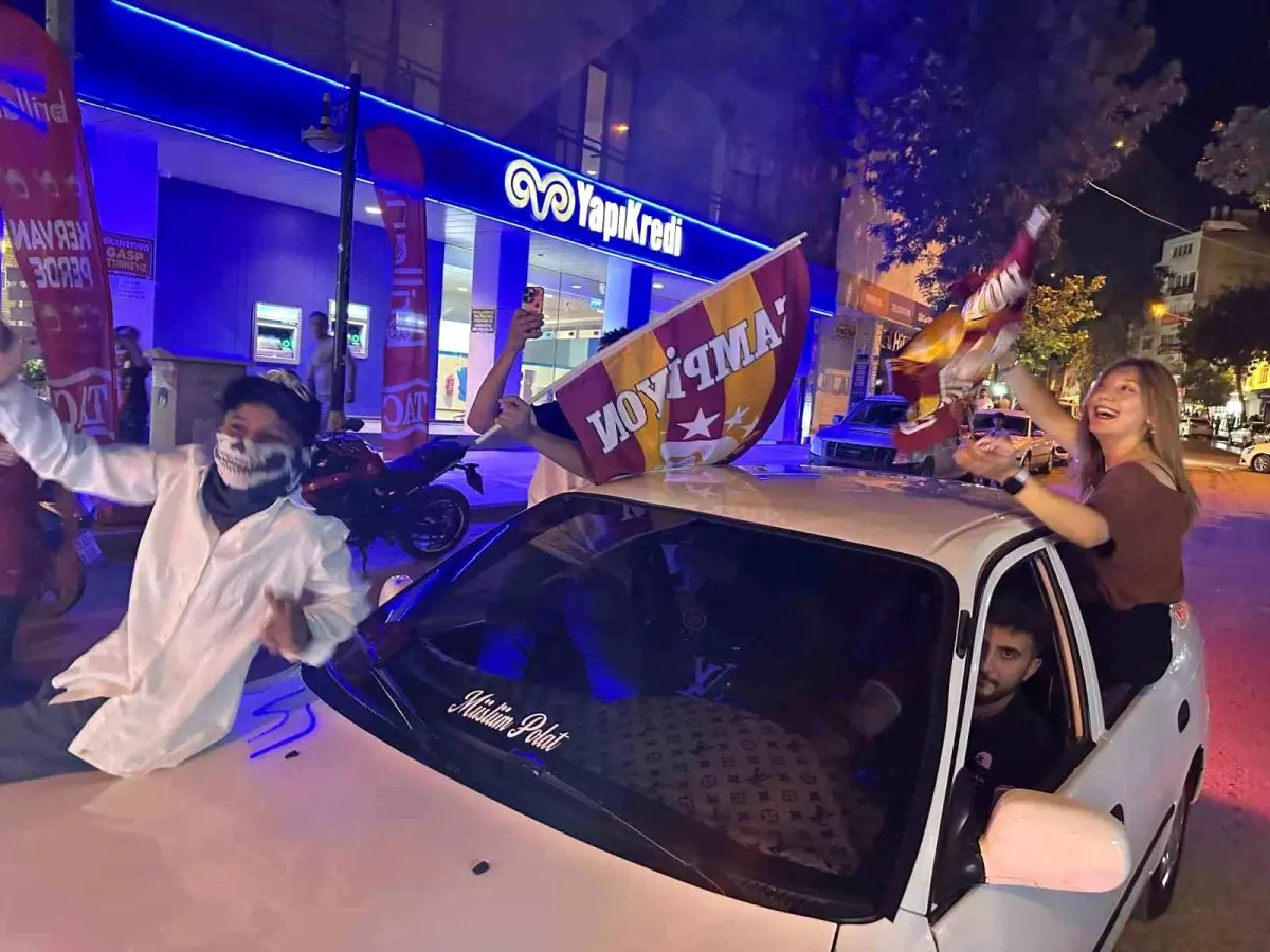 Galatasaray, 25. Şampiyonluğunu İlan Etti