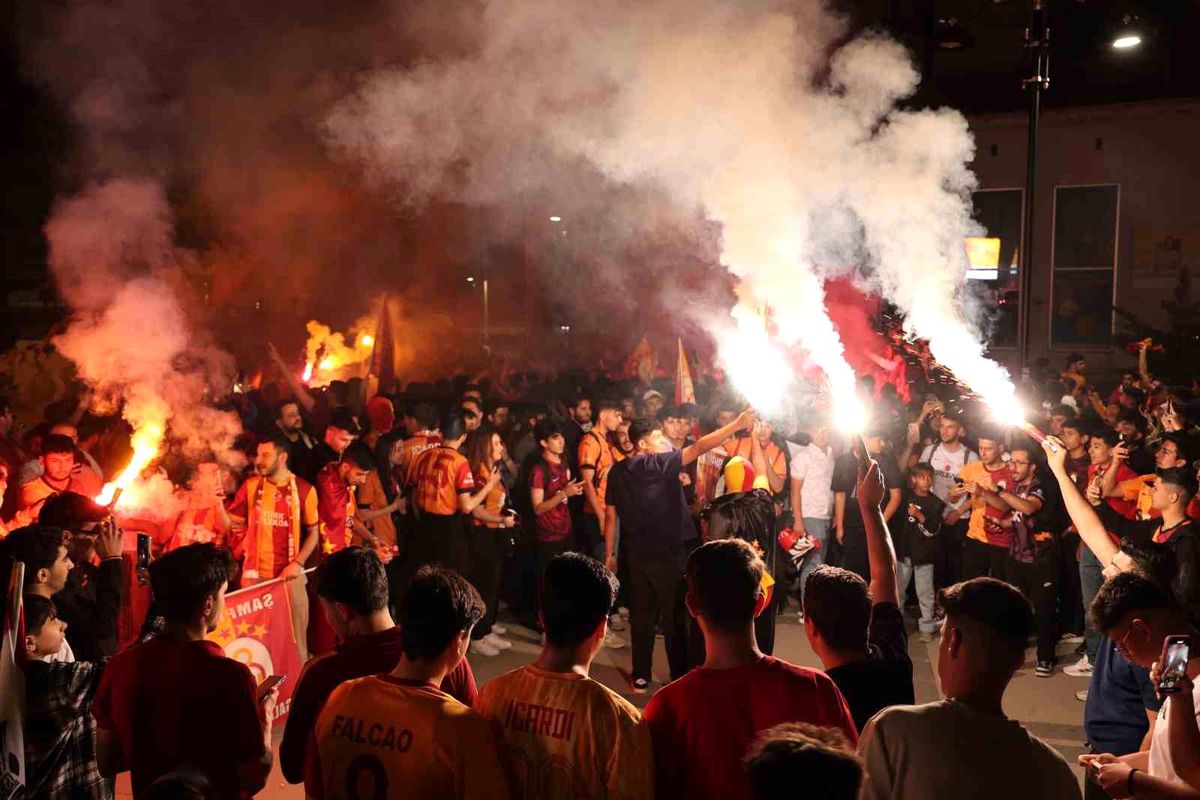 Galatasaray, 25. Şampiyonluğunu Elazığ'da Coşkuyla Kutladı