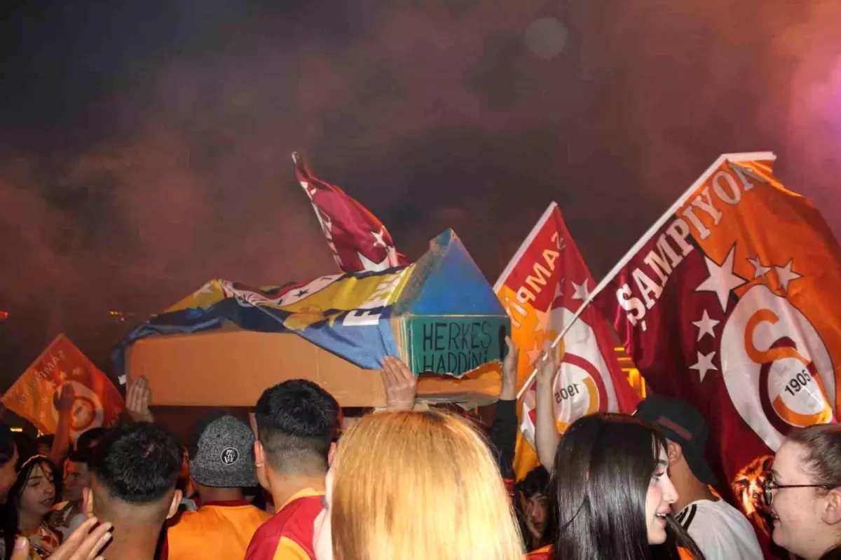 Galatasaray 25. Şampiyonluğunu İlan Etti, Kayseri'de Kutlamalar Coşkuyla Gerçekleşti