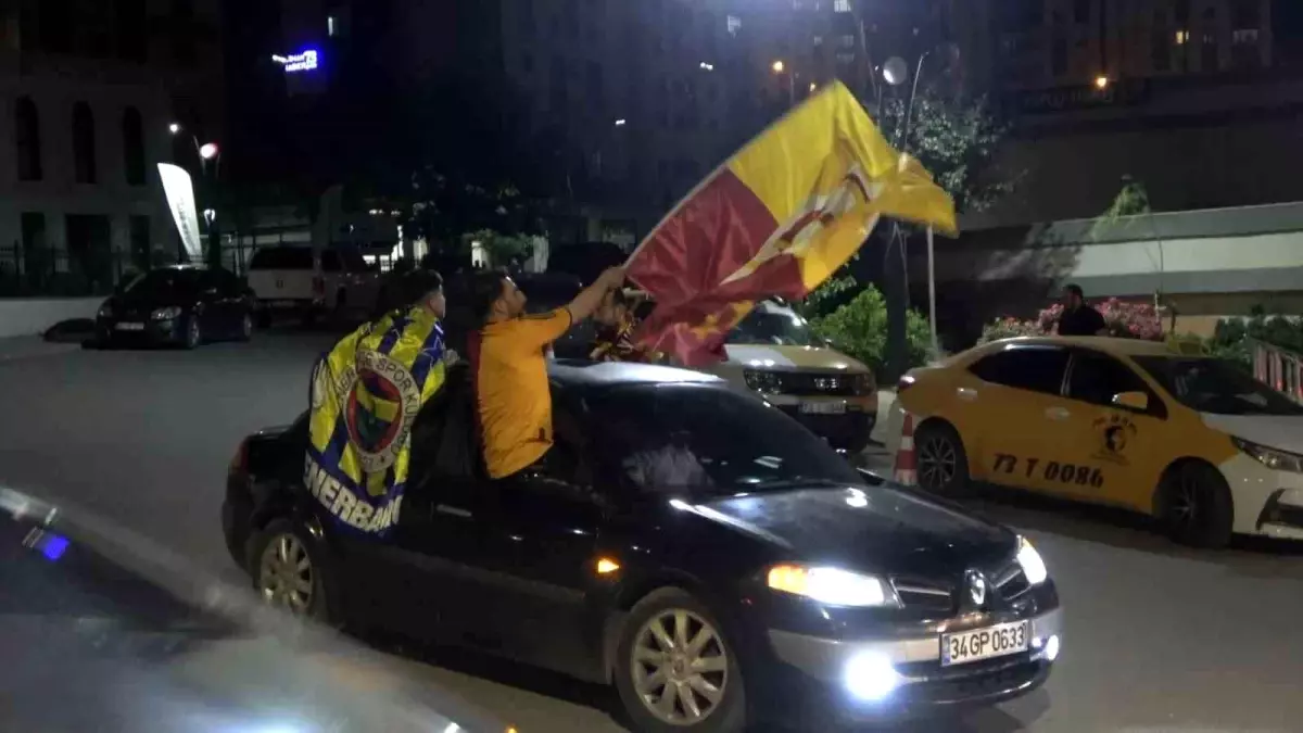 Galatasaray'ın Şampiyonluğu Şırnak'ta Coşkuyla Kutlandı