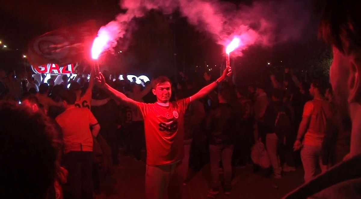 Galatasaray, Kayserispor'u 3-0 Mağlup Ederek Şampiyonluğunu İlan Etti