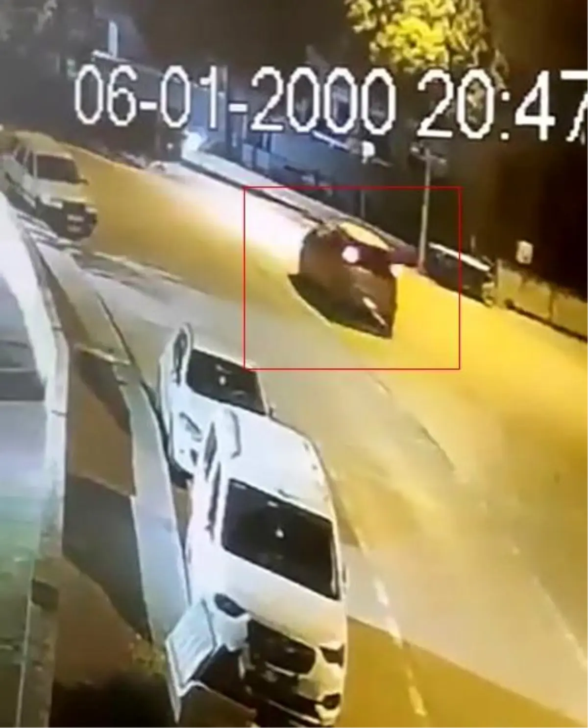 Bursa'da Kaçan Sürücü Olay Yeri Kameralarına Yansıdı