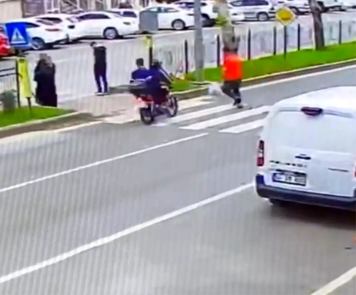 Kahramanmaraş'ta Motosiklet Kazasında Hayatını Kaybeden Mikail Toslak'ın Güvenlik Kamerası Görüntüleri Ortaya Çıktı