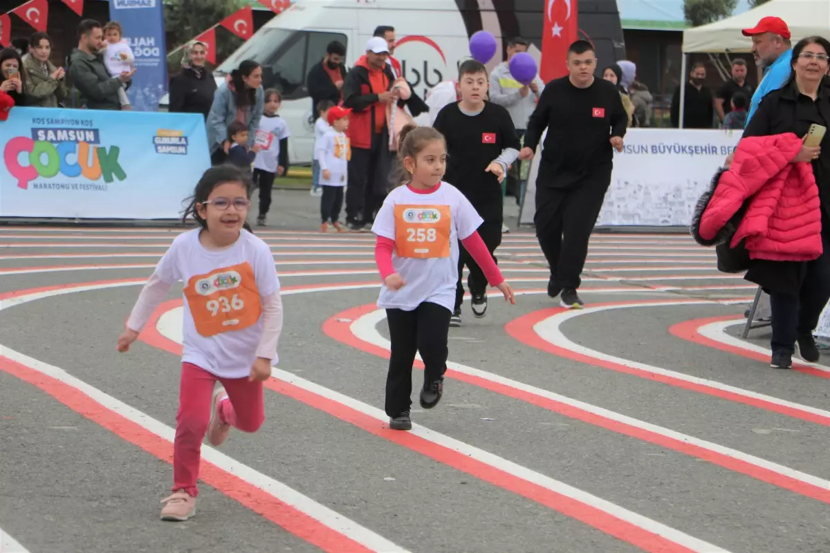 Samsun'da Çocuk Maratonu ve Festivali Coşkusu
