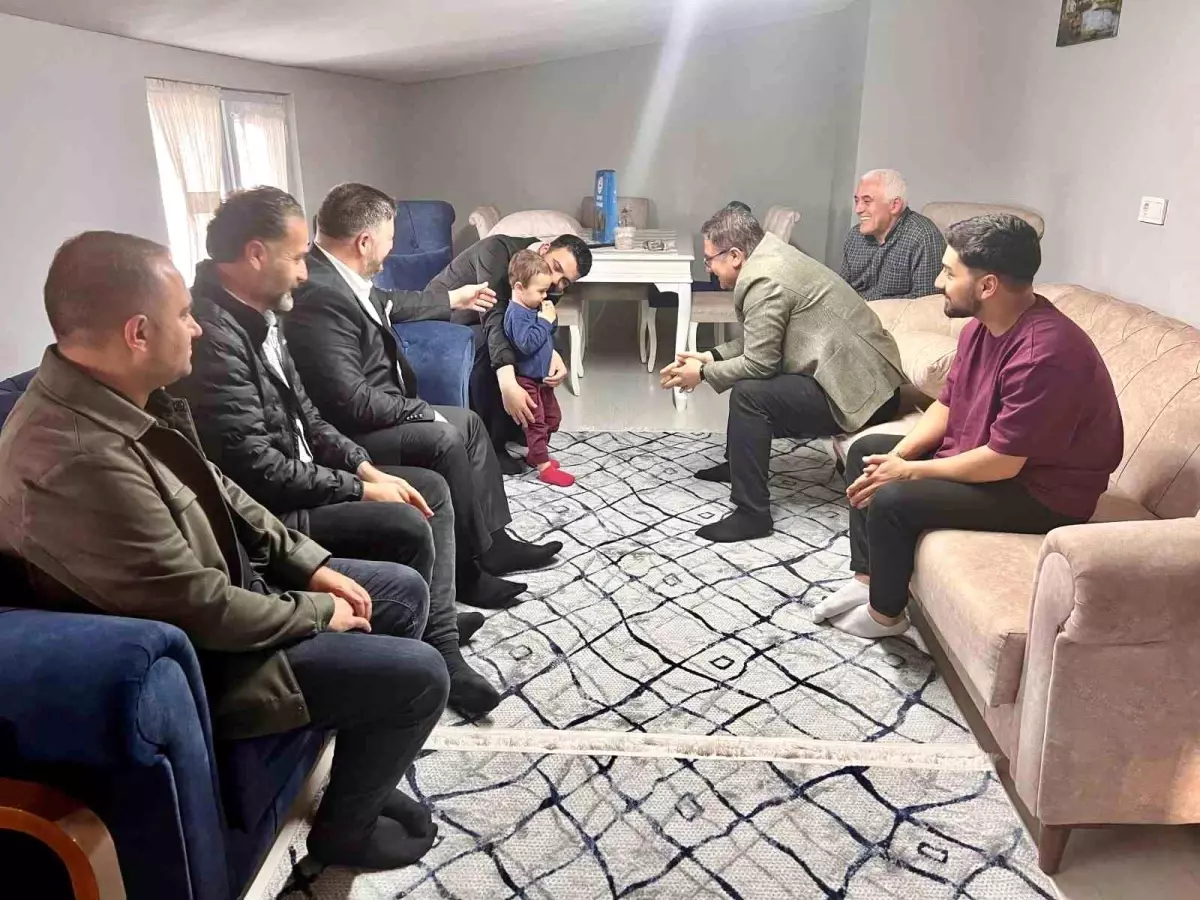 Kaymakam Yavuz, Kanseri Yenen Ali Asaf'ı Ziyaret Etti