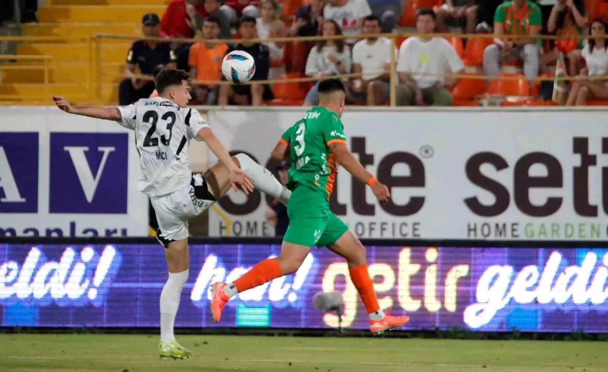 Alanyaspor ve Beşiktaş 1-1 Berabere Kaldı