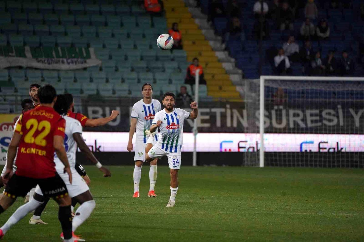 Çaykur Rizespor, Göztepe'yi 6-3 Mağlup Etti