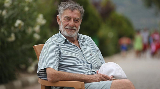 The legendary name of Yeşilçam, Ahmet Mekin, was taken to the hospital