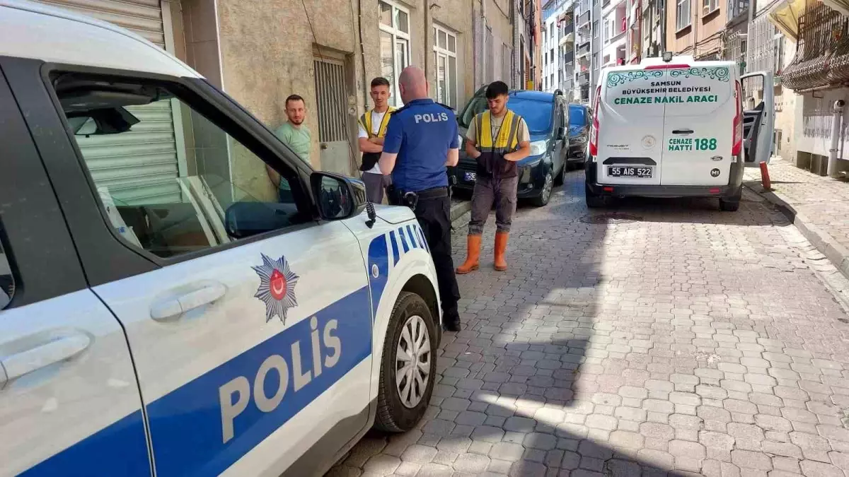 Samsun'da Apartmanda Yalnız Yaşayan Irak Uyruklu Adamın Ölümü Üzerine Soruşturma Başlatıldı