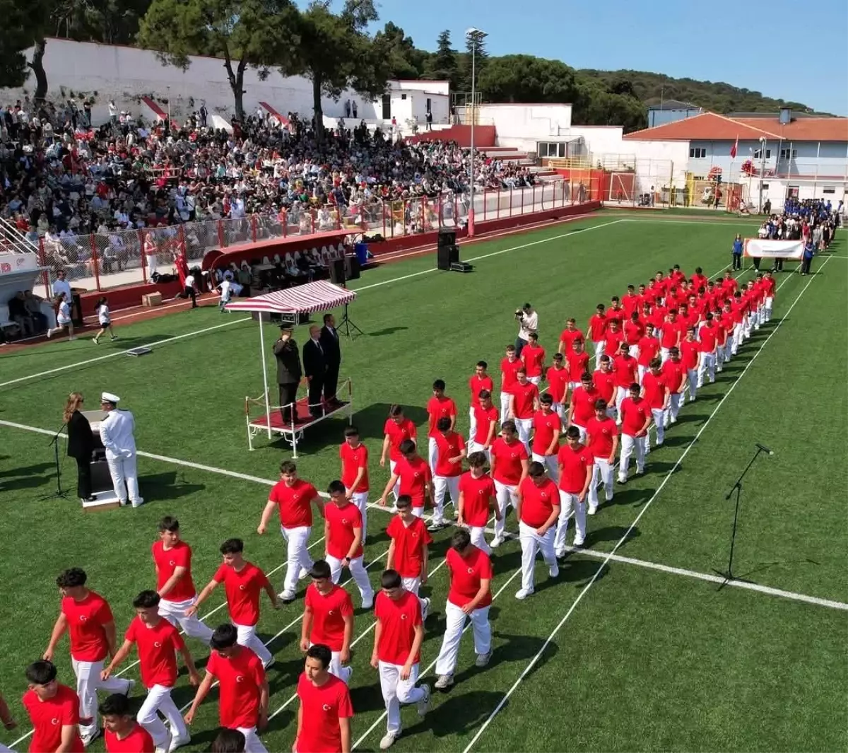 Ayvalık'ta 19 Mayıs Coşkuyla Kutlandı