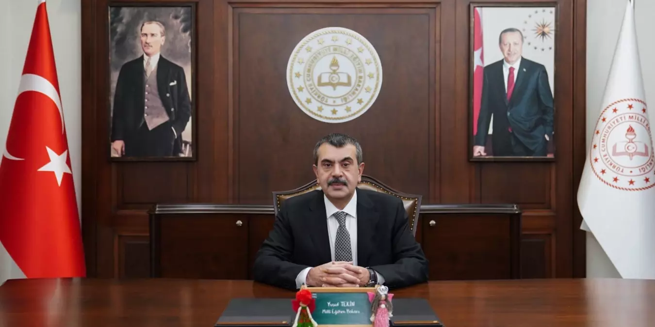 Bakan Tekin'den '19 Mayıs' mesajı