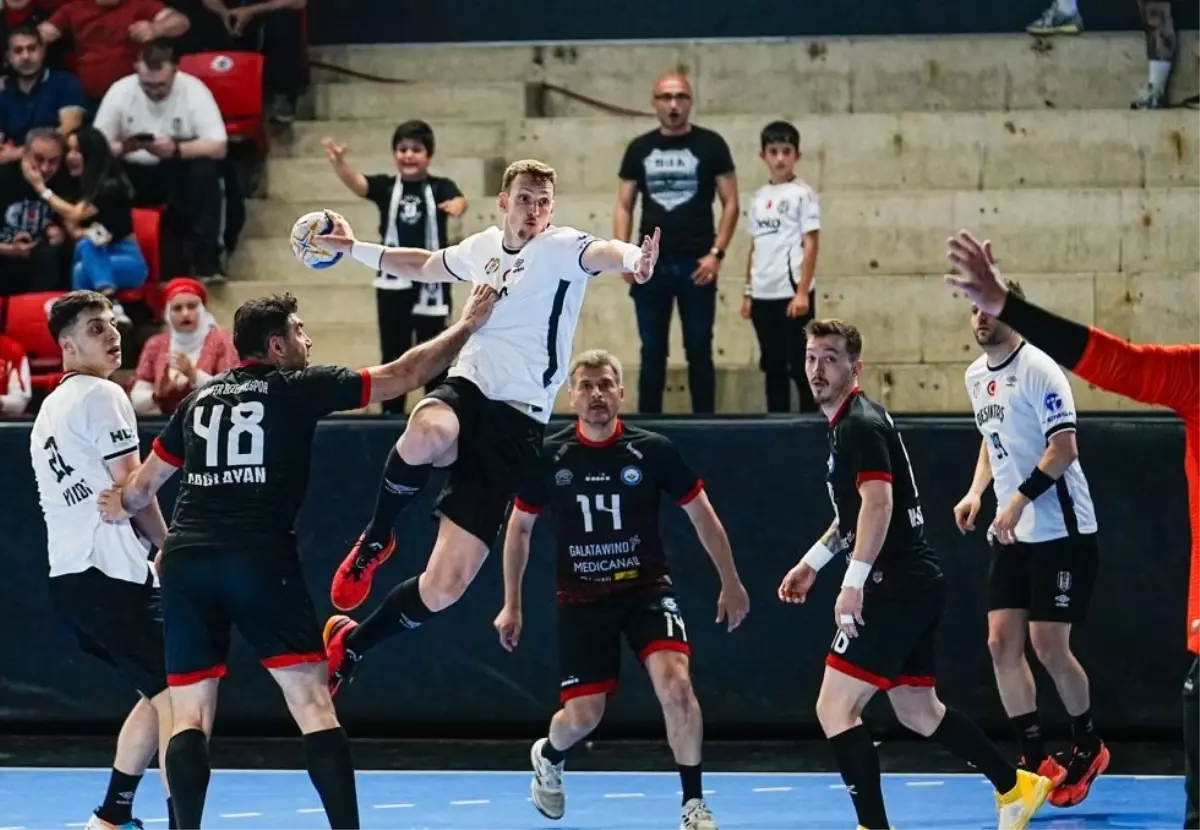 Beşiktaş, Hentbol Süper Ligi Final Serisinde Durumu 2-0 Yaptı