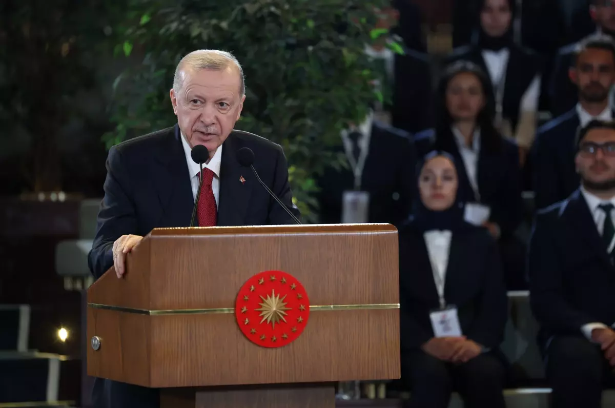 Cumhurbaşkanı Erdoğan: 'Terörsüz Türkiye kavşağını geçip huzurlu ve müreffeh bir Türkiye'yi emanet edeceğiz'