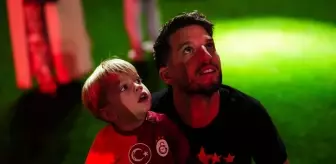 Futbolu bırakıyor mu? Mertens'ten emeklilik açıklaması