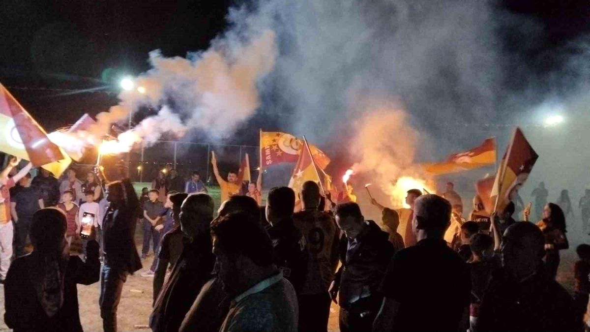 Galatasaray, 25. Şampiyonluğunu İlan Etti!