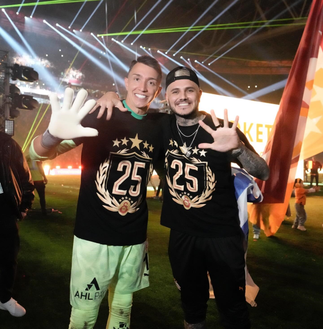 Galatasaray'ın şampiyonluk kutlamalarından kareler! Galatasaray'ın şampiyonluk kutlamalarından kareler!