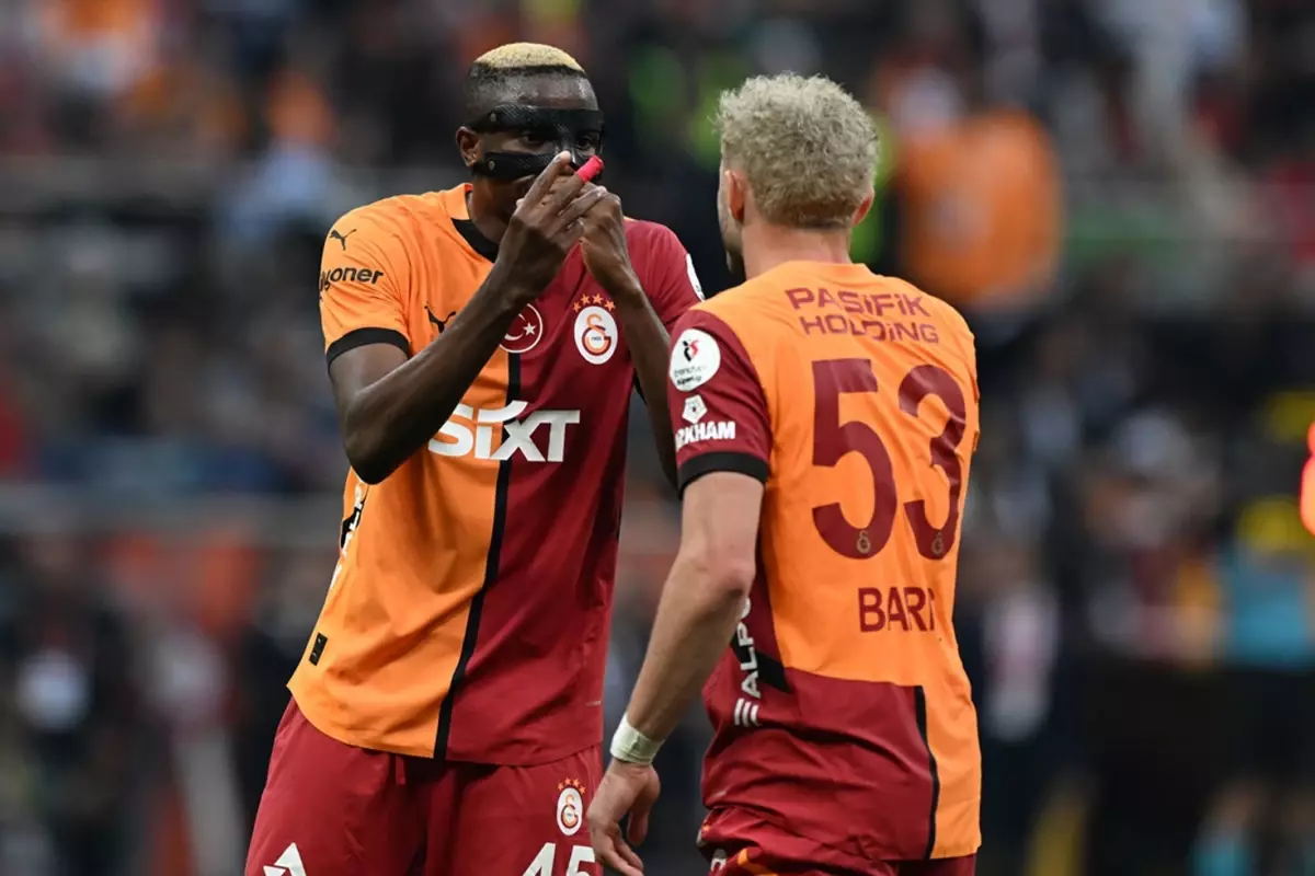 Galatasaray, Osimhen'e yaptığı teklifi açıkladı