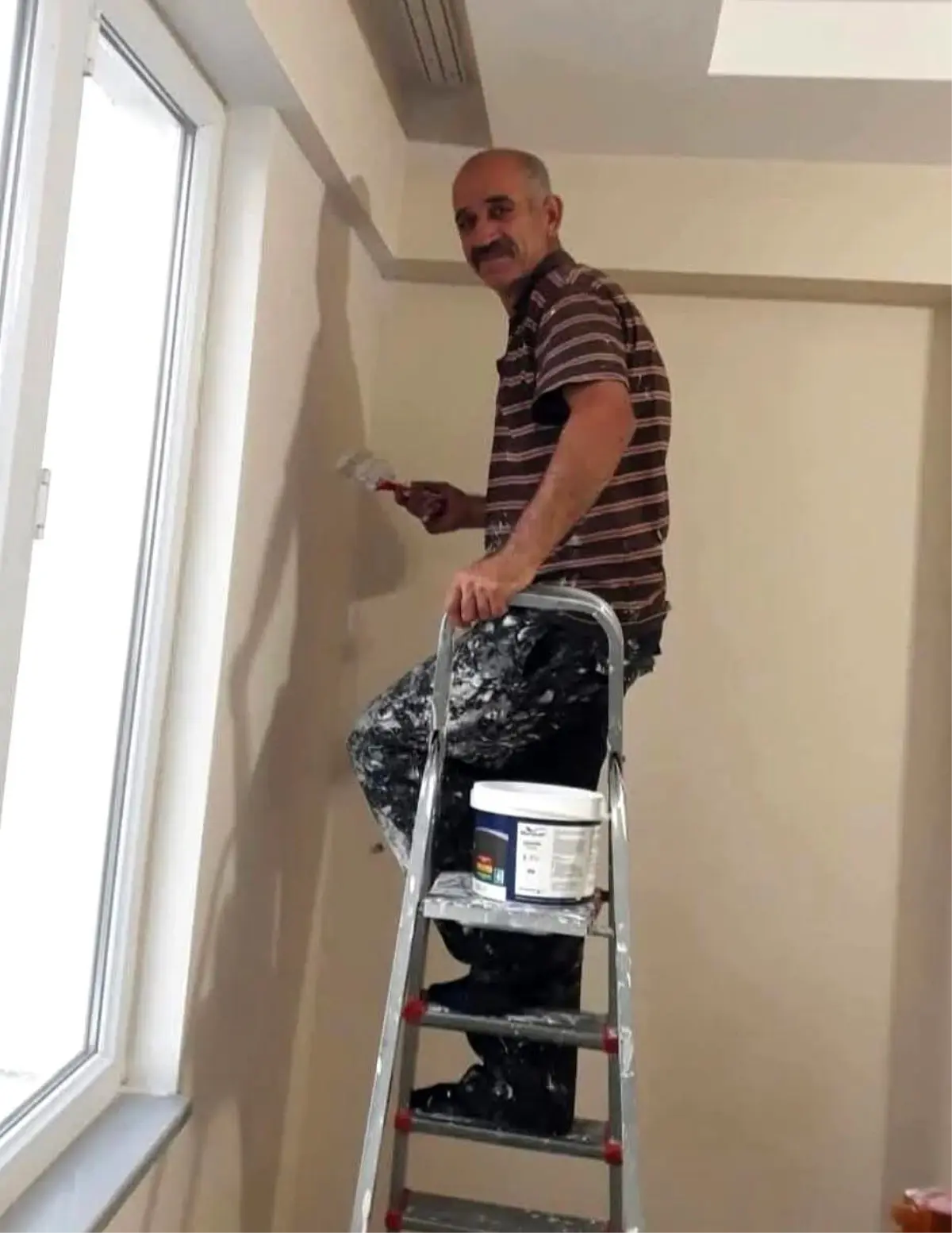 Karapınar'da Boya Ustası Merdivenden Düşerek Hayatını Kaybetti