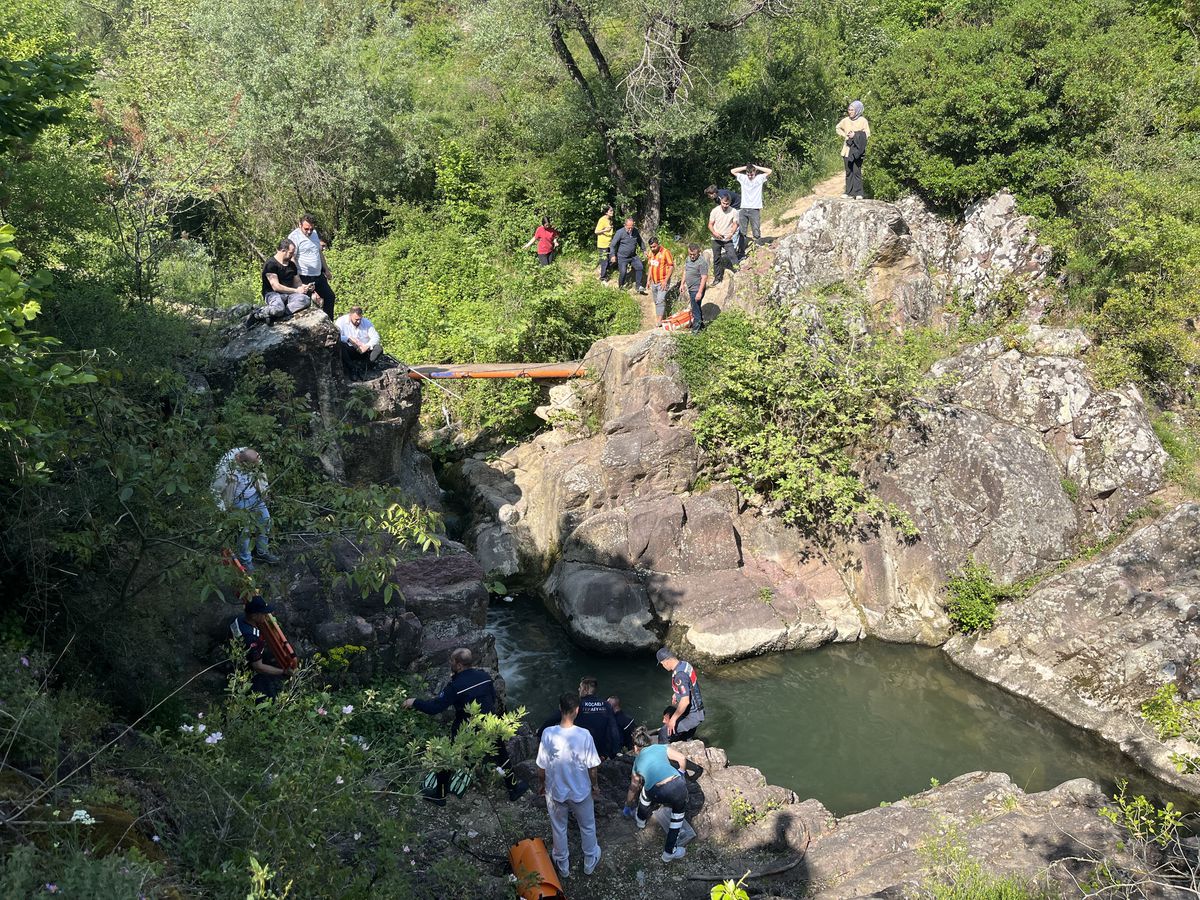Kocaeli'de Boğulma Olayı: 16 Yaşındaki Genç Hayatını Kaybetti