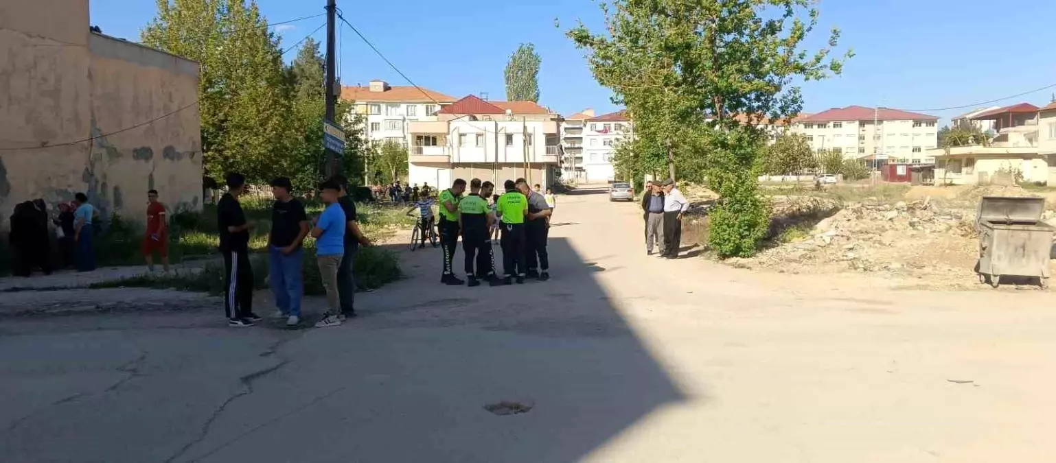 Gölbaşı'nda Otomobil Çarpmasıyla Ağır Yaralanma