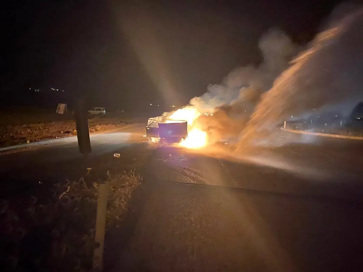 Hatay'da Seyir Halindeki Tofaş Otomobil Alevlere Teslim Oldu