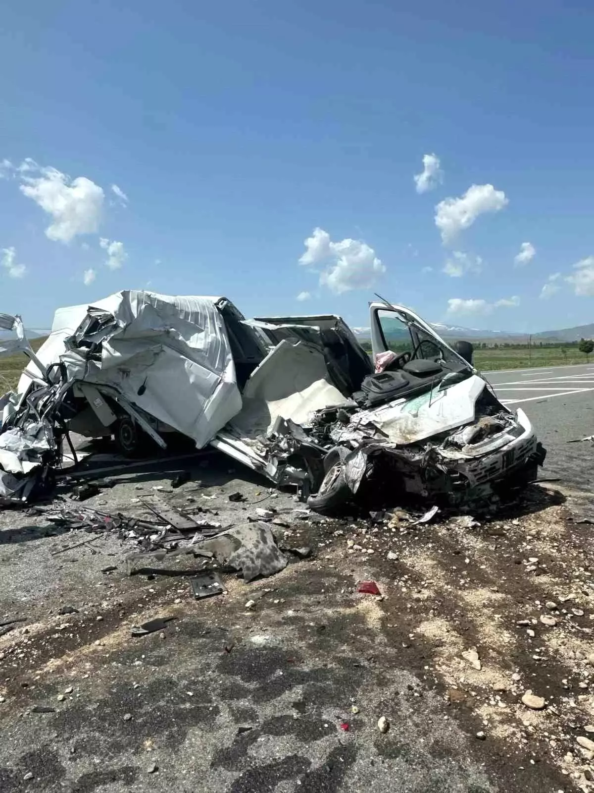 Iğdır'da Trafik Kazası: Bir Kişi Ağır Yaralandı