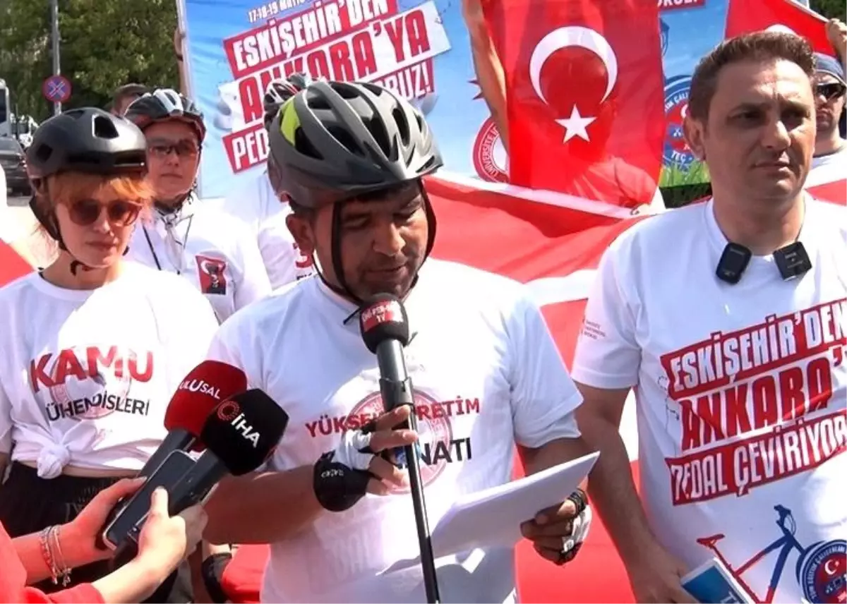 ÜNİPERSEN Üyeleri Bisikletle Toplu Sözleşme Taleplerini Duyurdu