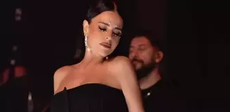 Ablasının ölümüyle sarsılan Simge Sağın, sahnede zor anlar yaşadı