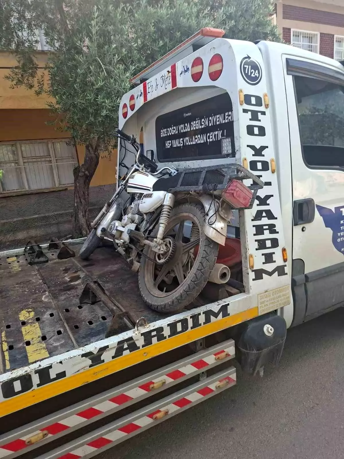 Kozan'da Polis Operasyonu: 7 Şahıs Yakalandı