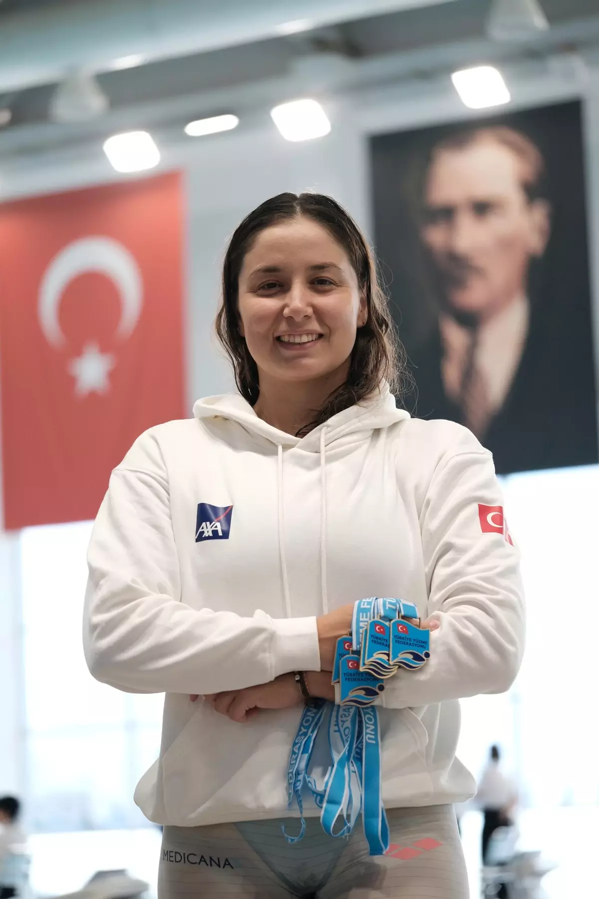 Bengisu Avcı, Yüzme Şampiyonasında 6 Altın Madalya Kazandı