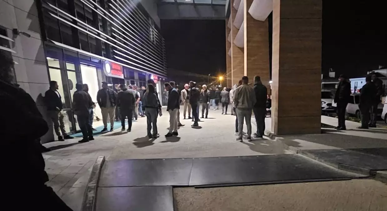 Bilecik'te Akrabalar Arasında Kanlı Kavga: 3 Yaralı