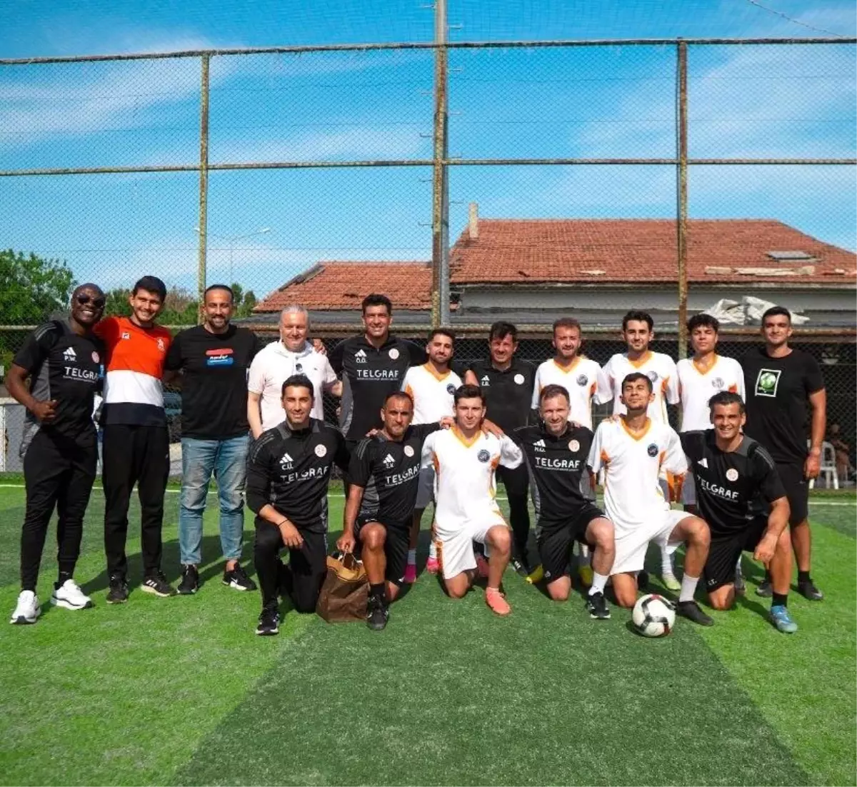 Emre Belözoğlu, Akdeniz Üniversitesi'nde Öğrencilerle Buluştu