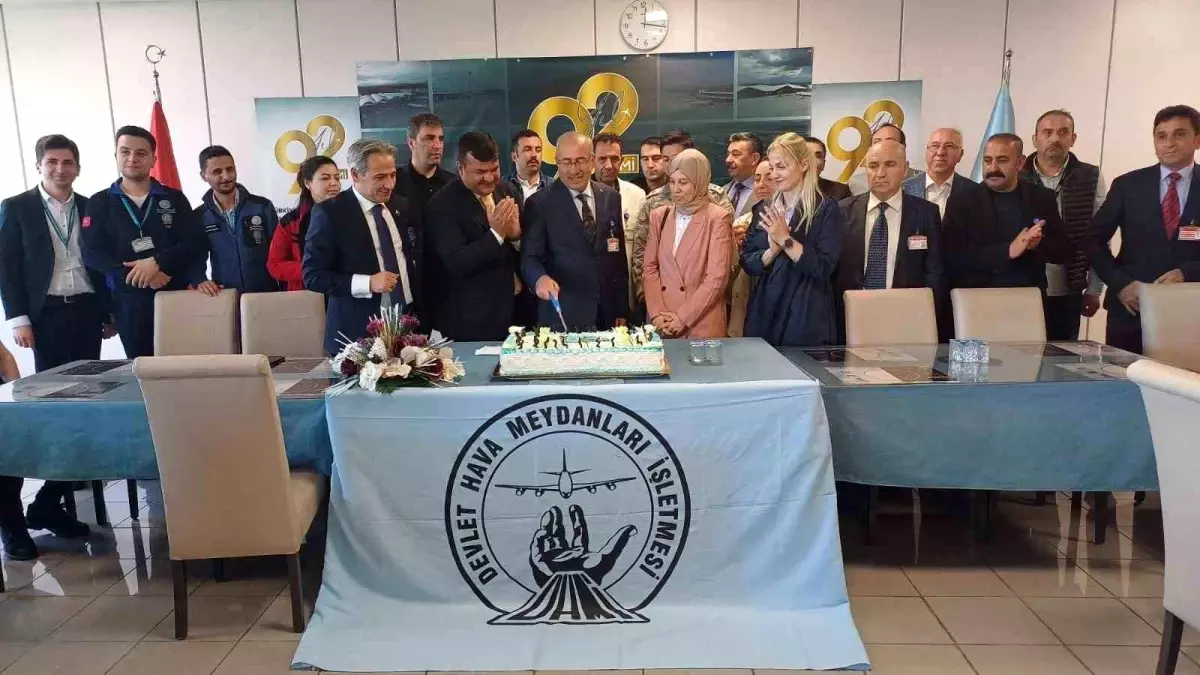 DHMİ'nin 92. Kuruluş Yıl Dönümü Erzurum'da Coşkuyla Kutlandı
